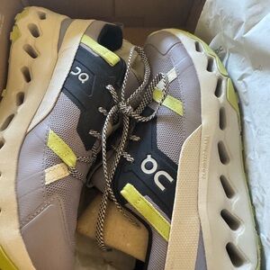 ON Women's Sneakers - Gray and Yellow